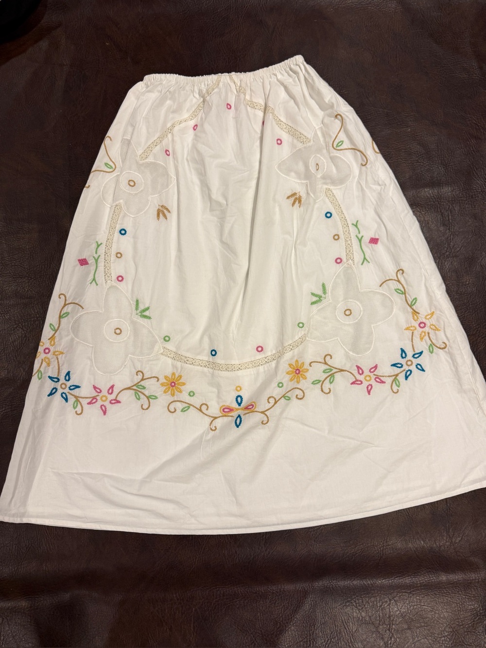DRA White Midi Skirt with Multicolor Floral Embroidery